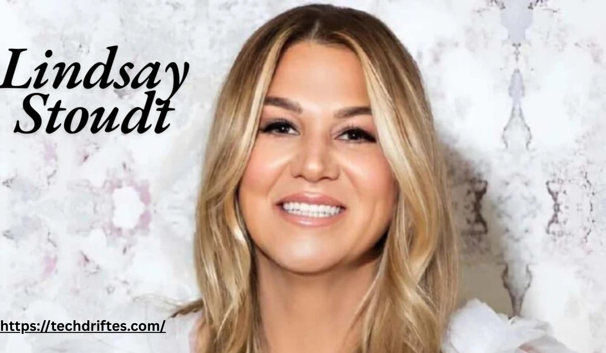 lindsay stoudt